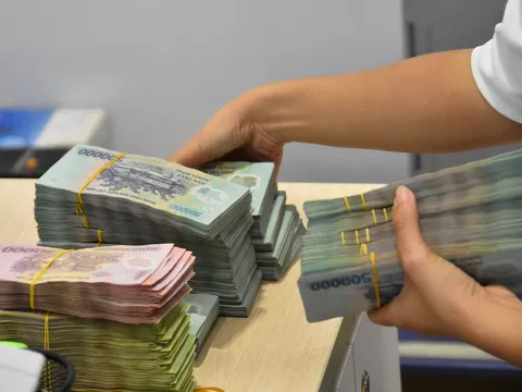 VCBS: Dự báo tăng trưởng GDP quý II khoảng hơn 5%, lãi suất điều hành có thể giảm thêm trong năm