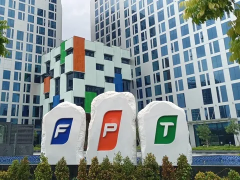 FPT thu lãi hơn 3.600 tỷ đồng sau 5 tháng, hơn 40% đến từ mảng công nghệ