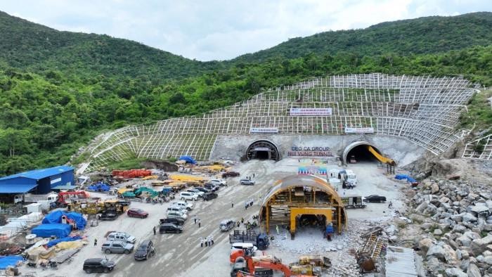 Hạ tầng giao thông Đèo Cả 'rót' hơn 250 tỷ đồng cho dự án cao tốc Cam Lâm - Vĩnh Hảo