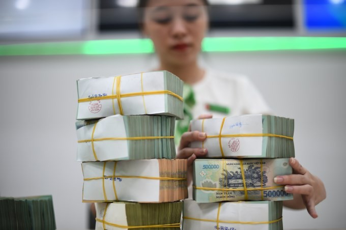 Kinh doanh khởi sắc, nhiều ngân hàng chia cổ tức 'khủng' ngay trong tháng này