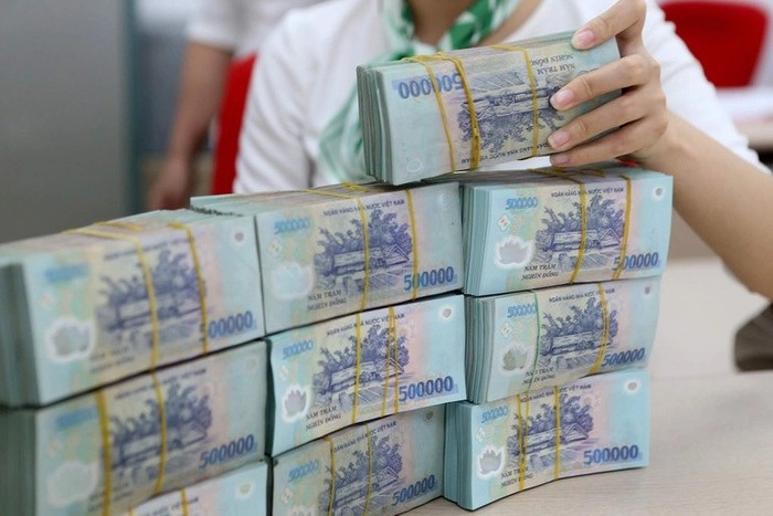 Lãi suất tăng cao, vay vốn khó khăn: Lo lắng viễn cảnh 2023