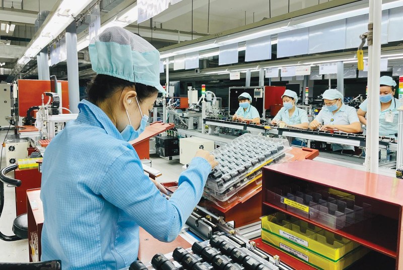 Doanh nghiệp nên thay đổi mô hình kinh doanh, tạo sức mạnh nội địa
