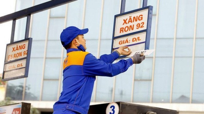 Ngừng bán hàng không thông báo, Công ty TNHH Trường Giang Petro bị xử phạt 15 triệu đồng