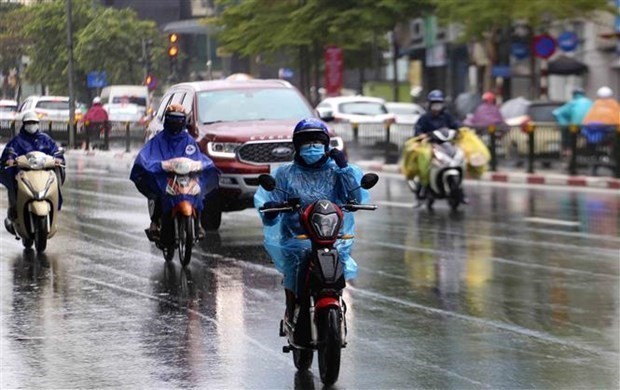 Dự báo thời tiết ngày 6/2: Bắc Bộ nồm ẩm cả tuần, Nam Bộ nắng nóng