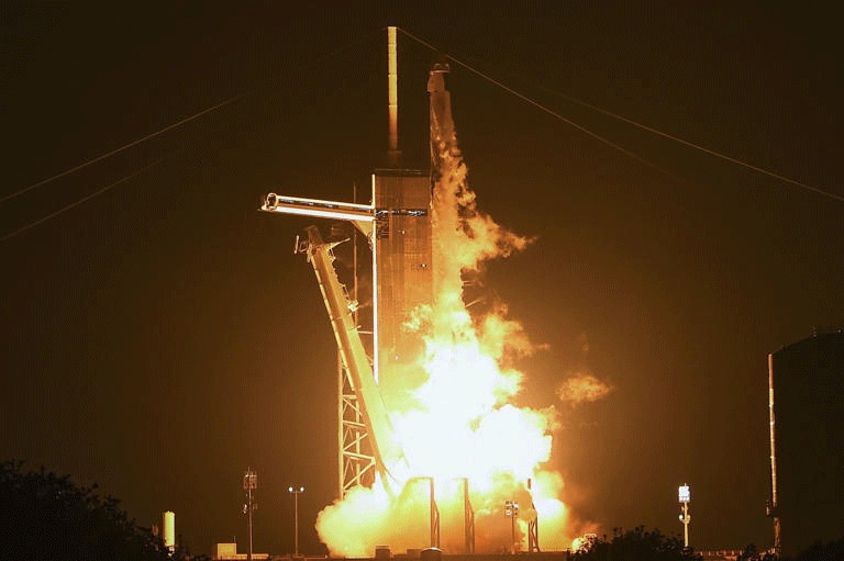 NASA và SpaceX đưa phi hành đoàn thứ 6 lên trạm ISS
