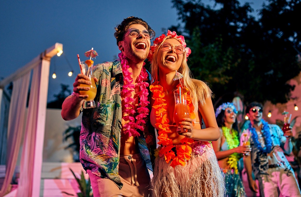 Từ bãi biển Waikiki tới Bãi Sao: Những vùng đất quyến rũ, sôi động
