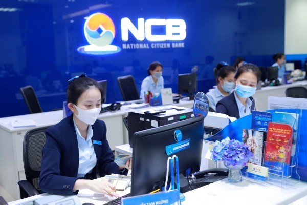 Nợ xấu một ngân hàng lên gần 18%