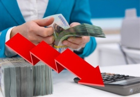 Ngân hàng đầu tiên giảm lãi suất huy động xuống mức thấp lịch sử